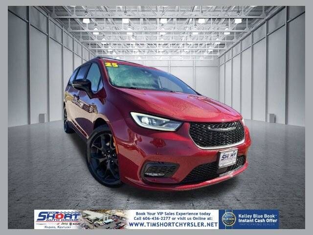 2025 CHRYSLER Pacifica