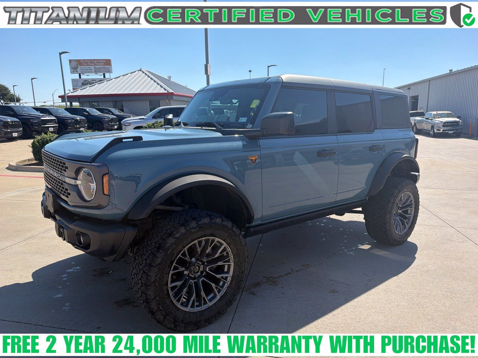 2023 FORD Bronco