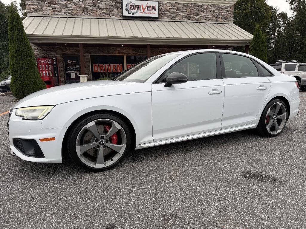 2019 AUDI S4