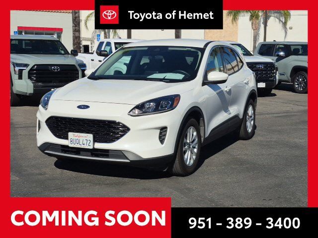 2020 FORD Escape