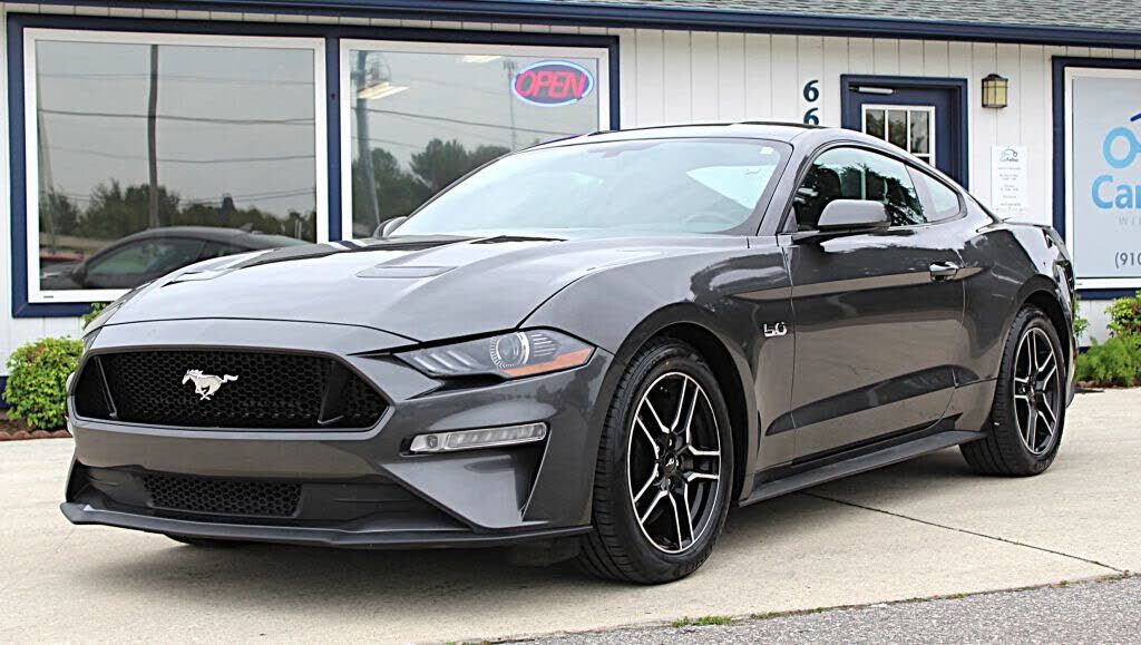 2020 FORD Mustang