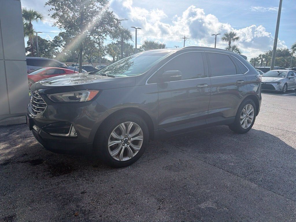 2020 FORD Edge