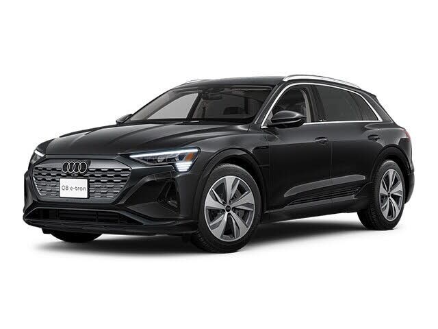 2024 AUDI Q8