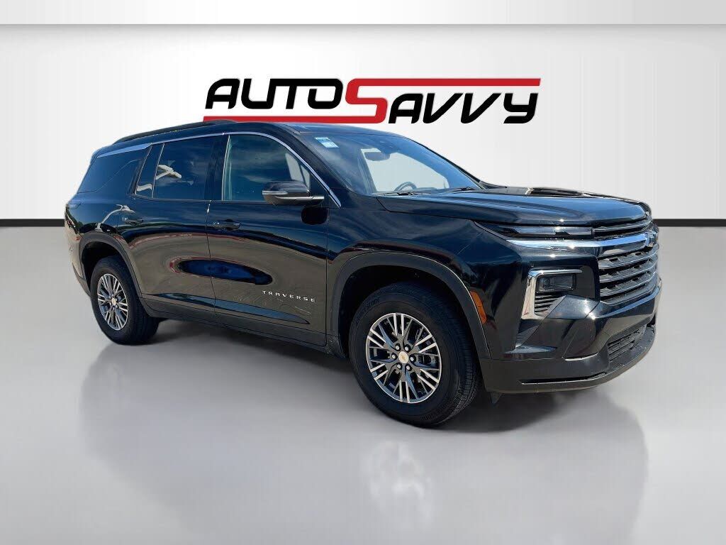 2026 CHEVROLET Traverse