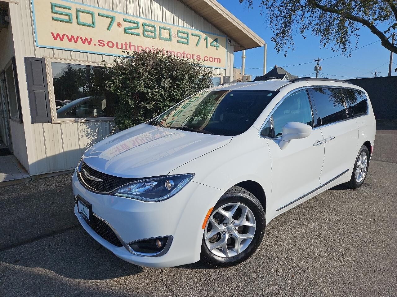 2017 CHRYSLER Pacifica