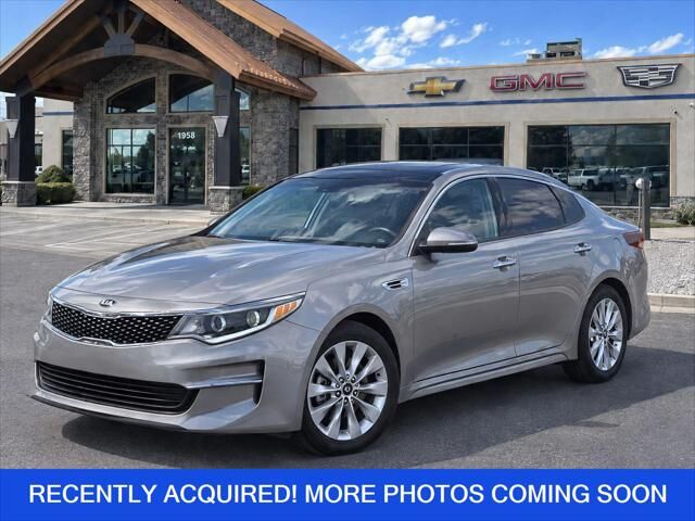 2017 KIA Optima
