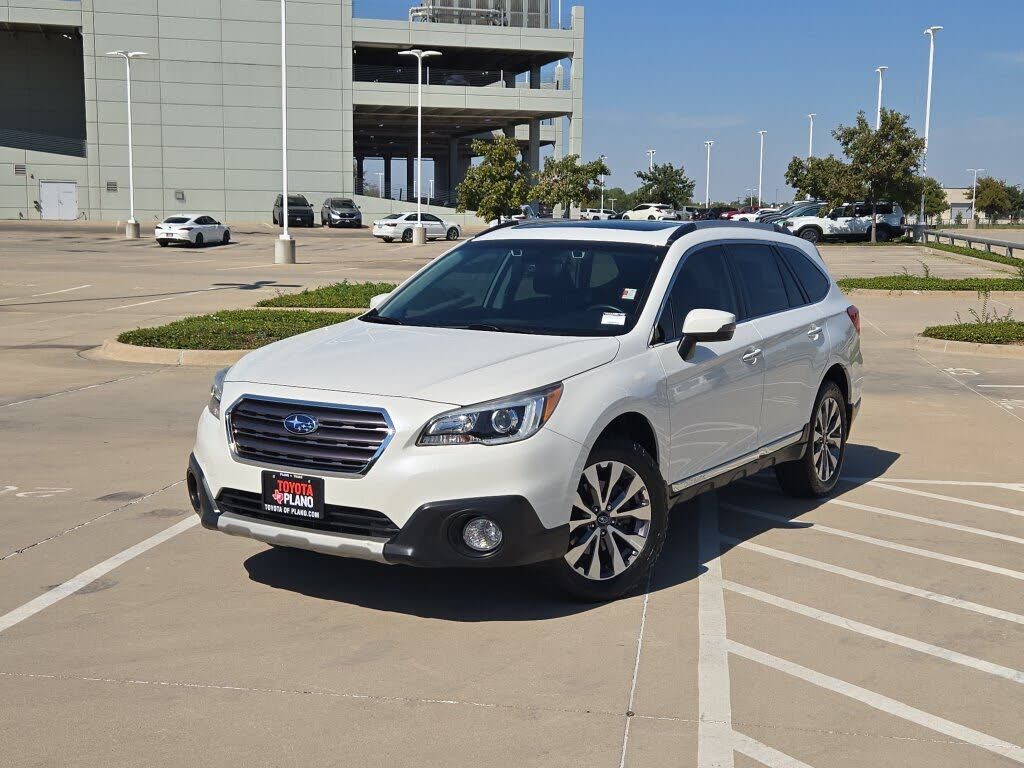 2017 SUBARU Outback