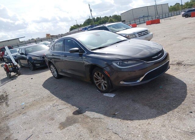 2015 CHRYSLER 200