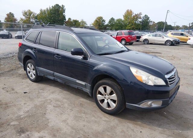 2012 SUBARU Outback