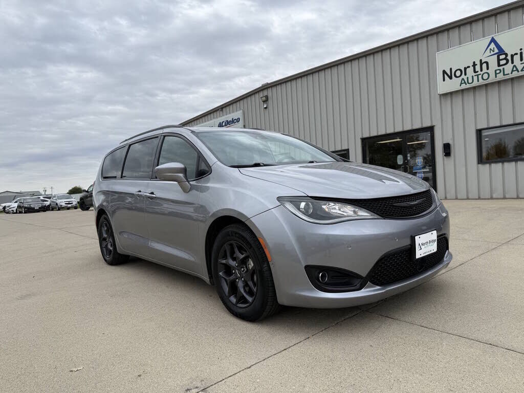 2018 CHRYSLER Pacifica