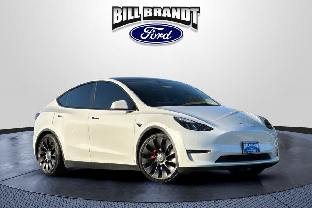 2022 TESLA Model Y