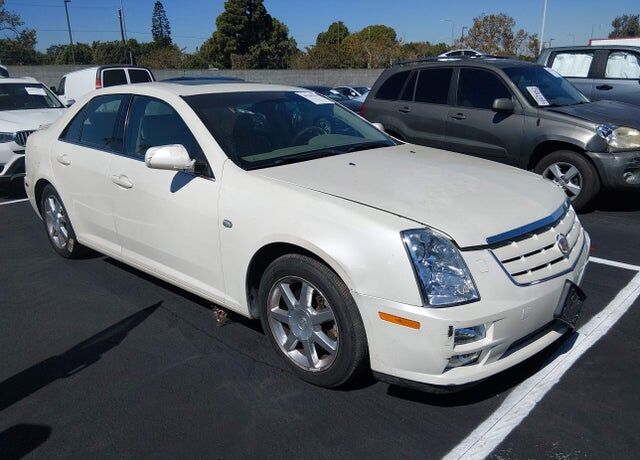 2005 CADILLAC STS