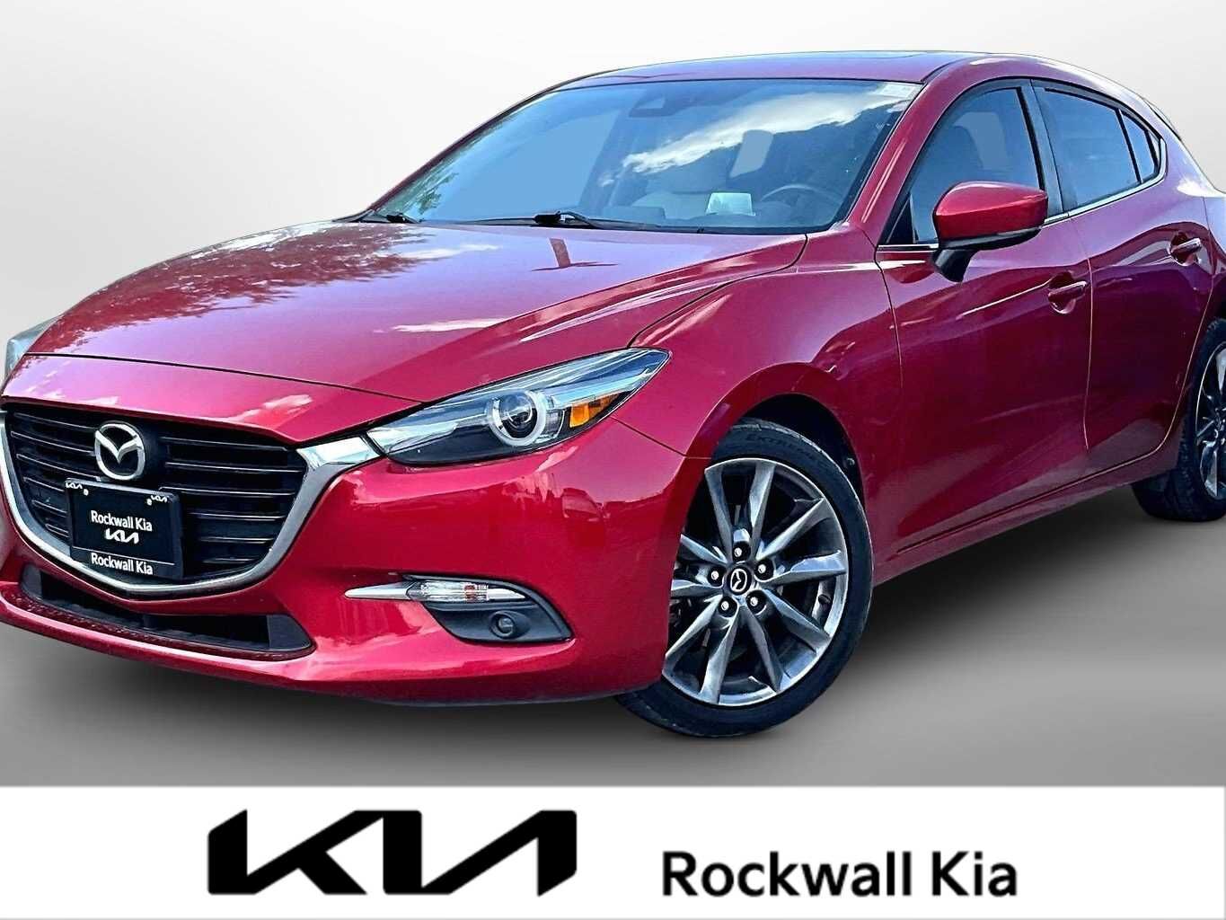2018 MAZDA Mazda3