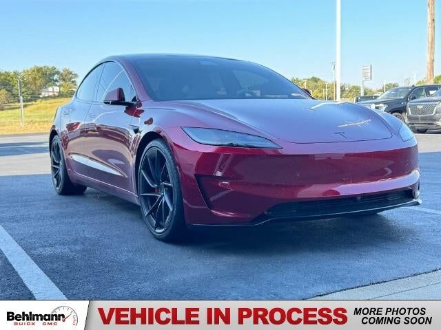 2026 TESLA Model 3