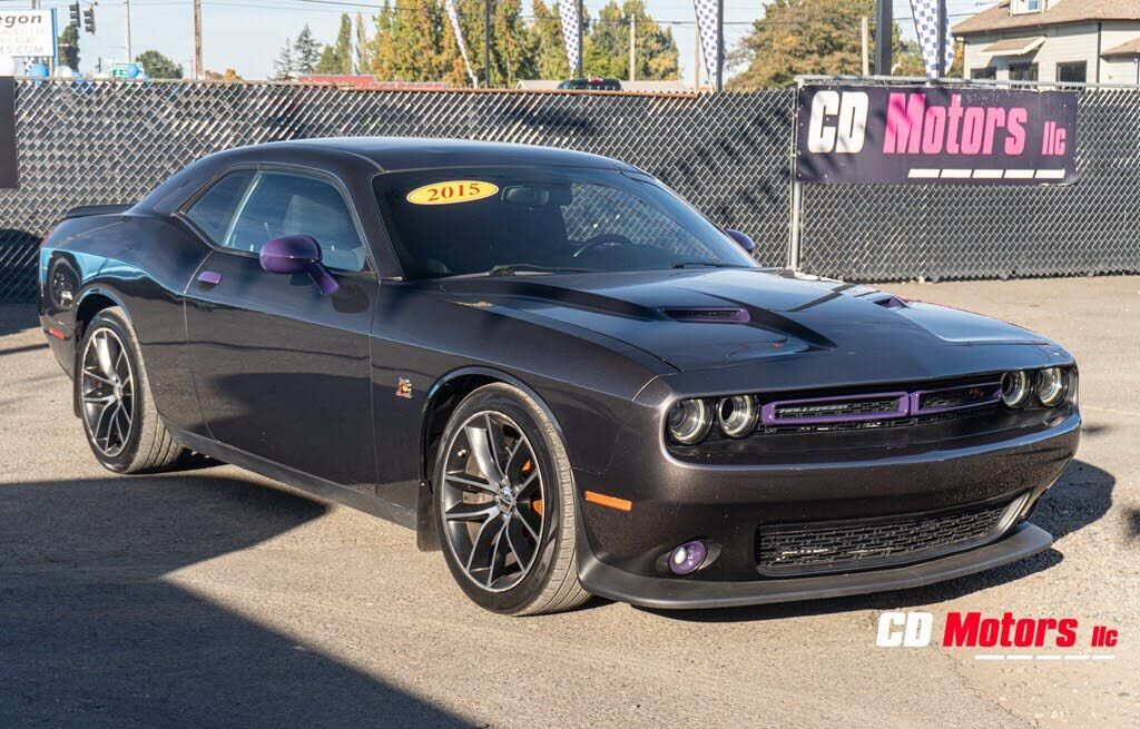 2015 DODGE Challenger