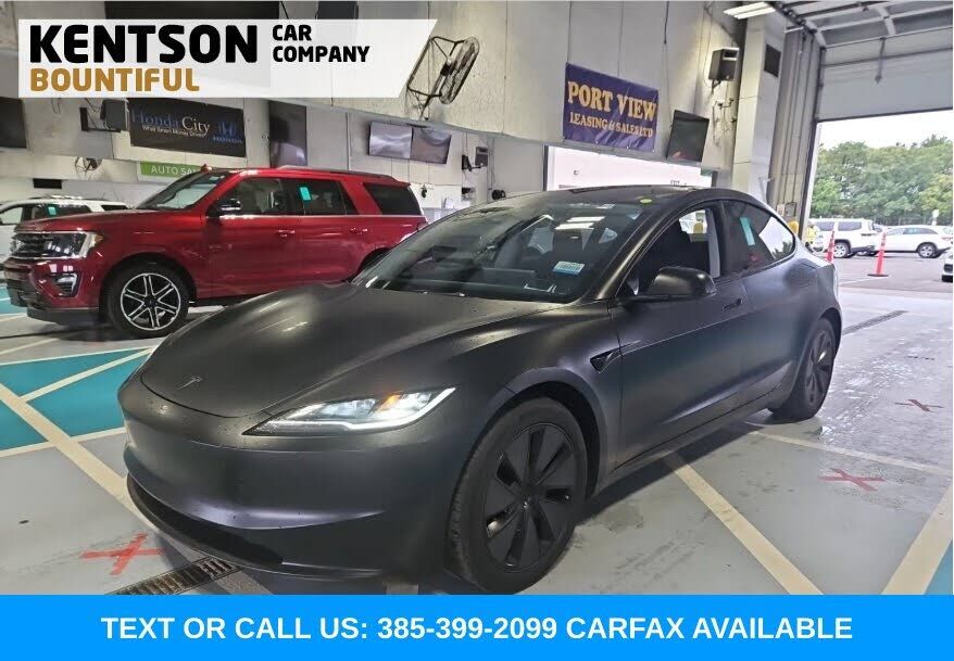 2024 TESLA Model 3