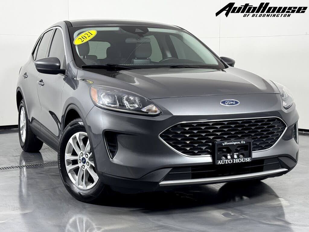 2021 FORD Escape
