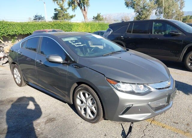 2016 CHEVROLET Volt