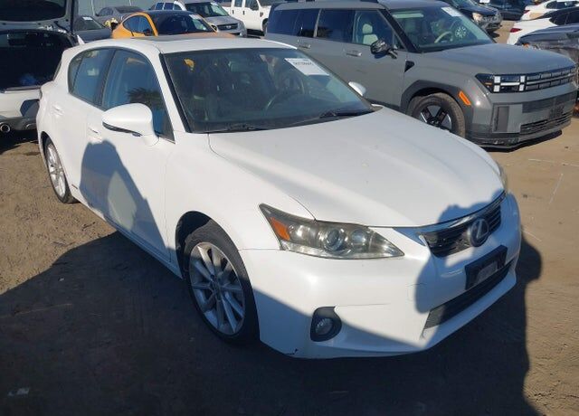 2011 LEXUS CT