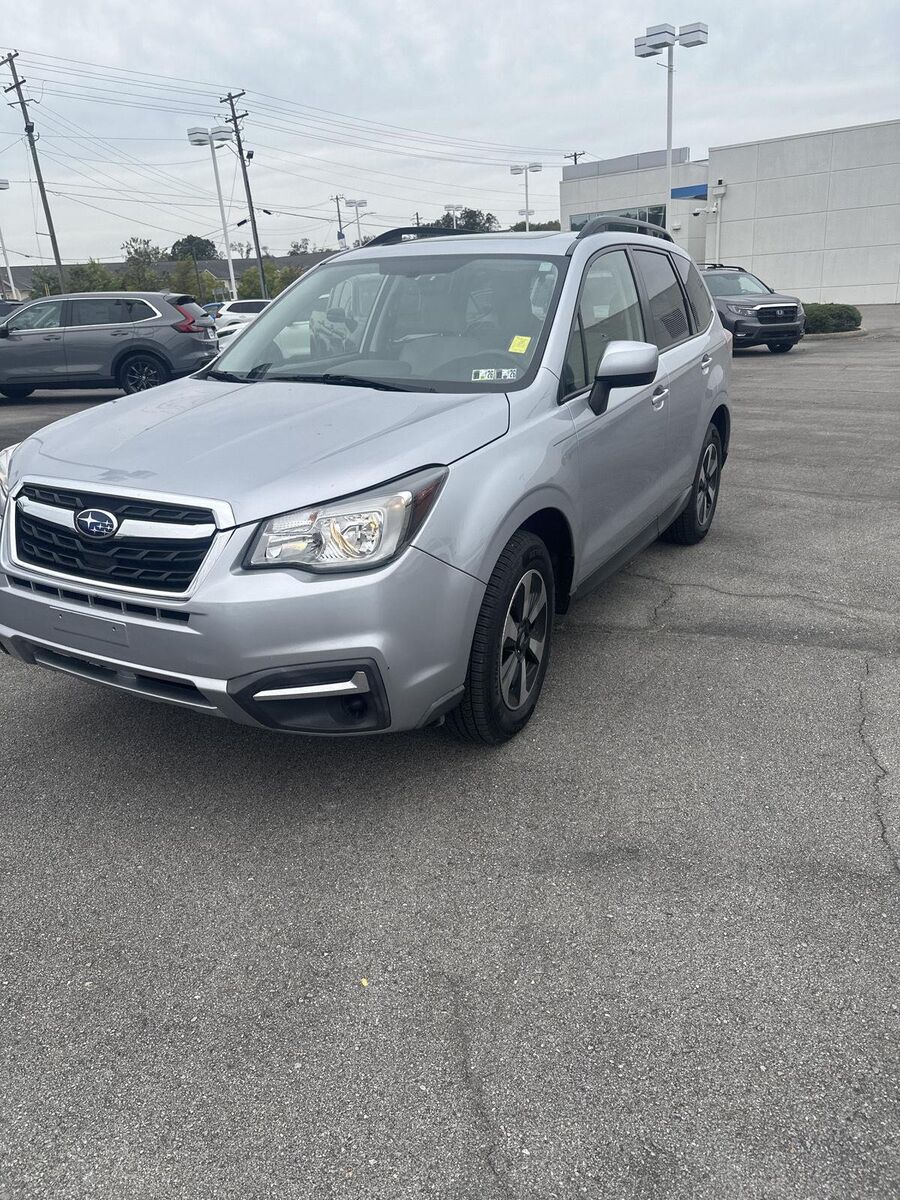 2018 SUBARU Forester