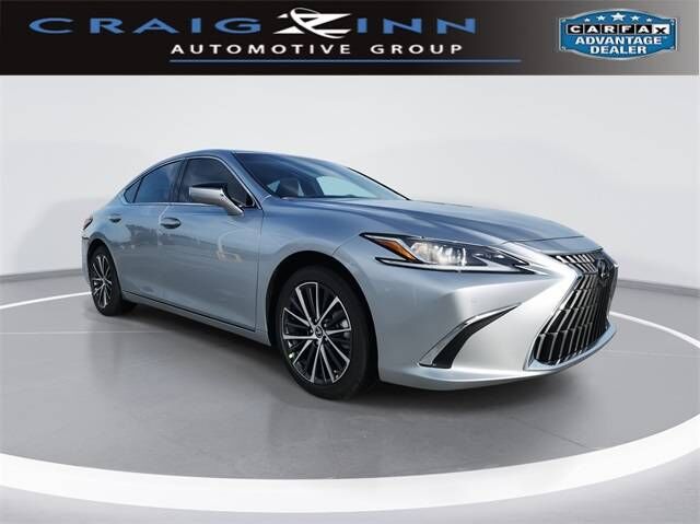 2025 LEXUS ES