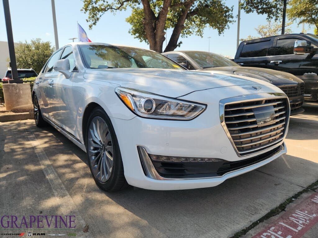 2018 GENESIS G90