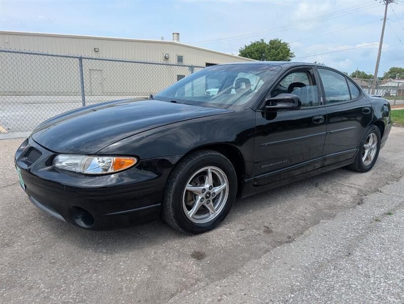 2000 PONTIAC Grand Prix