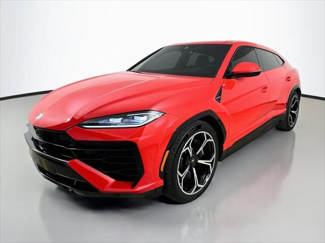 2025 LAMBORGHINI URUS
