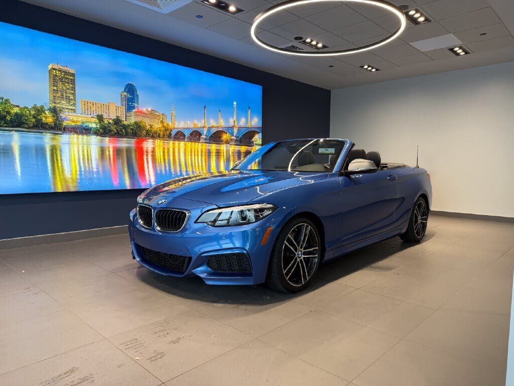 2019 BMW M2