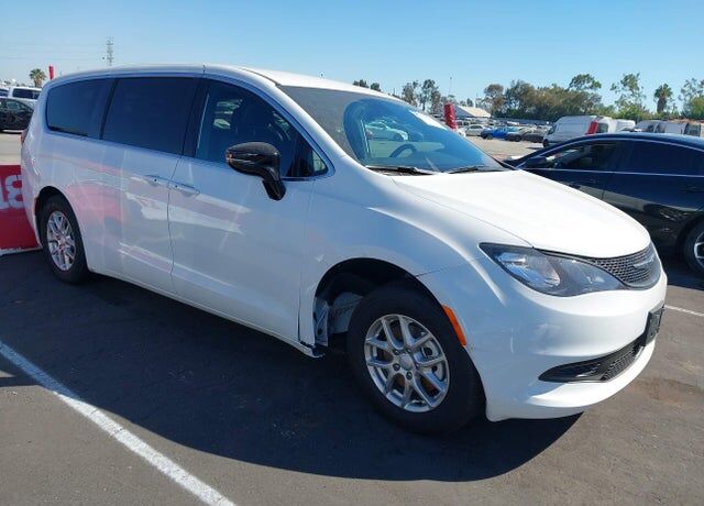 2027 CHRYSLER Voyager