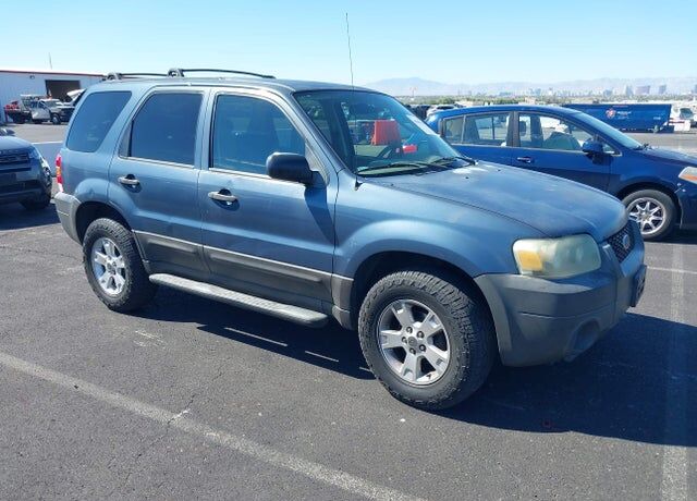 2005 FORD Escape