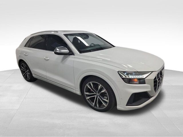 2021 AUDI SQ8