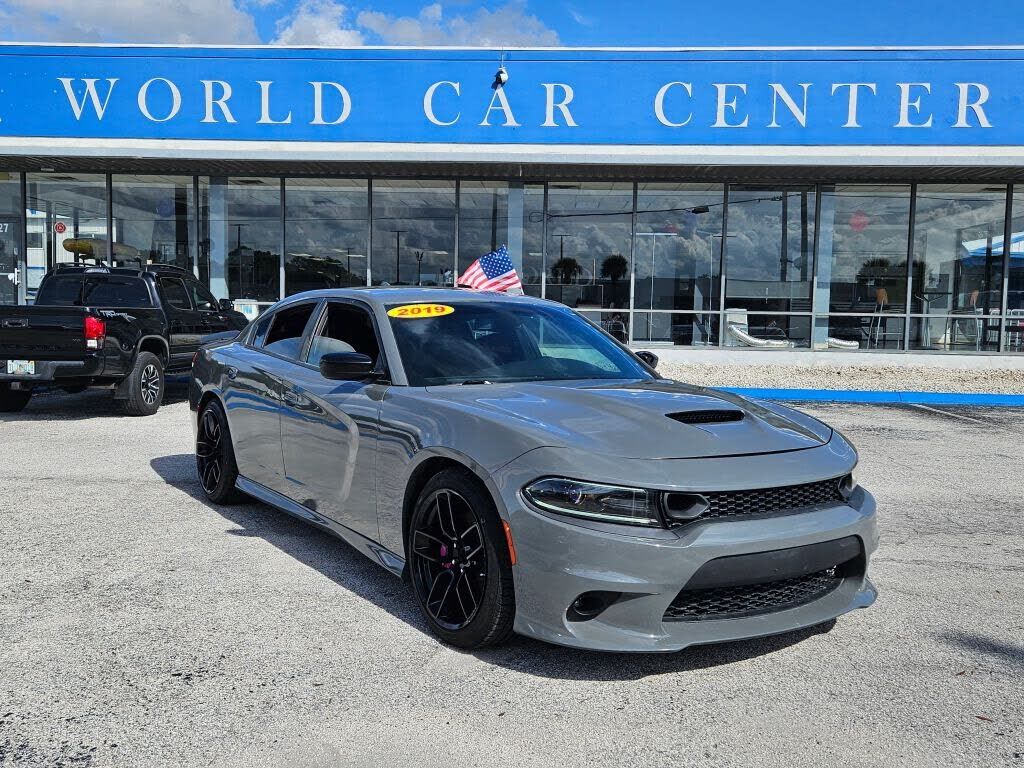 2019 DODGE Charger
