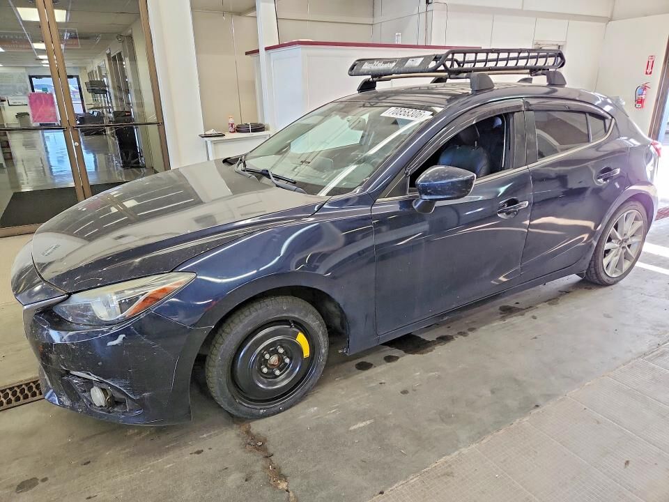 2015 MAZDA Mazda3