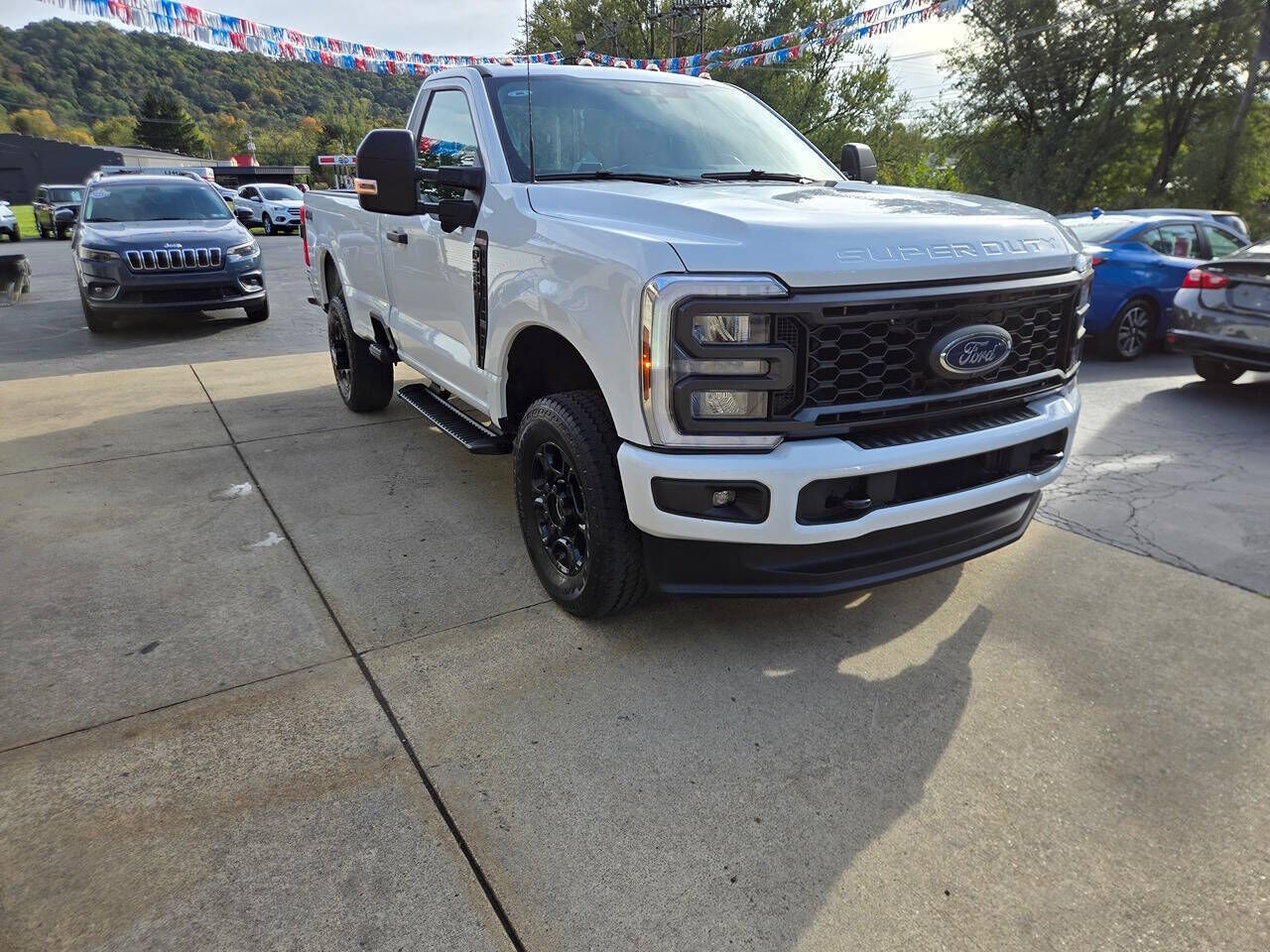 2025 FORD F-350