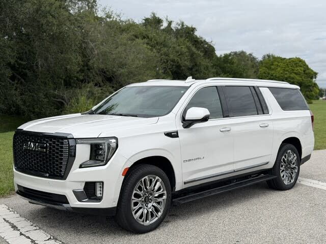 2023 GMC Yukon XL