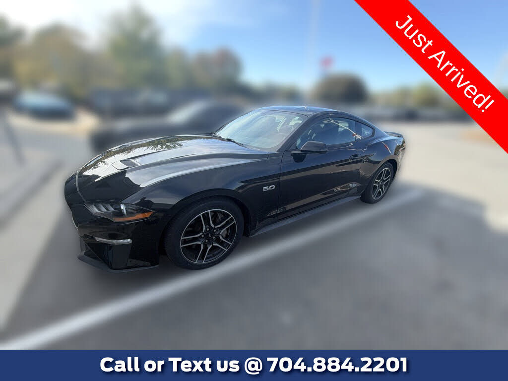 2019 FORD Mustang