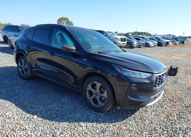 2024 FORD Escape