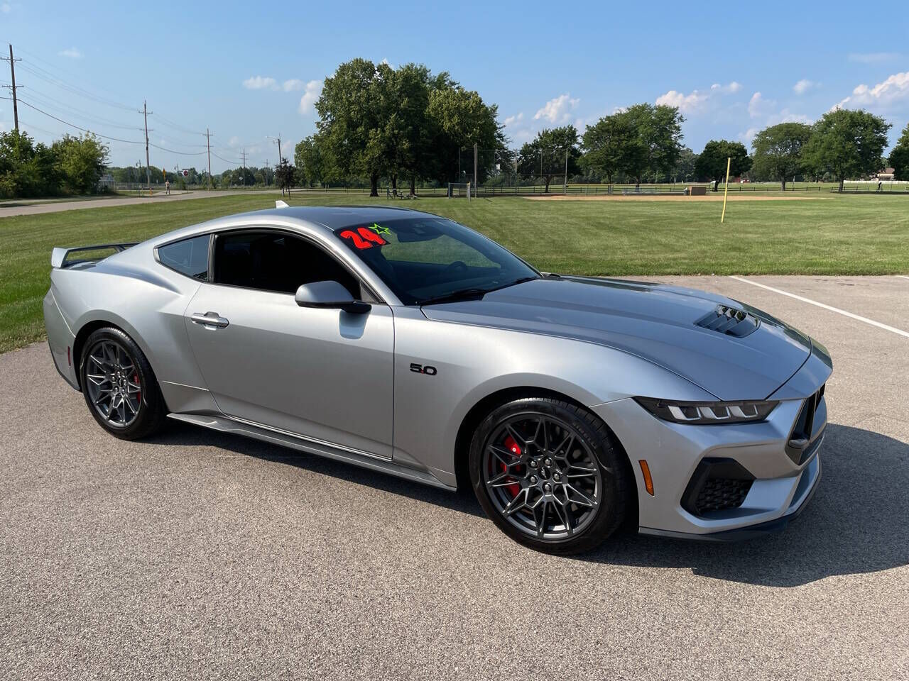 2024 FORD Mustang
