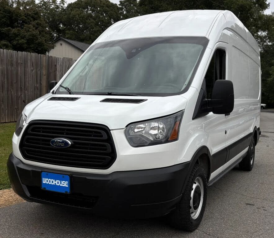 2019 FORD Transit