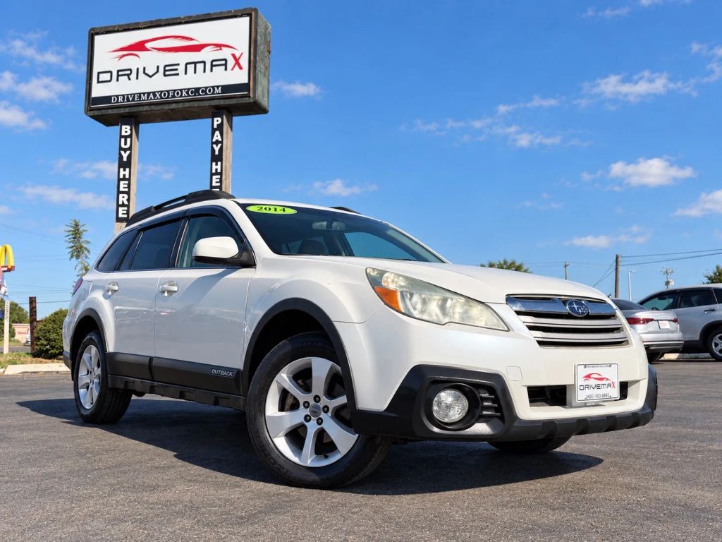 2014 SUBARU Outback