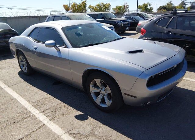 2017 DODGE Challenger