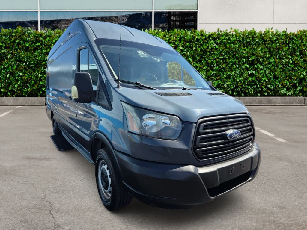 2019 FORD Transit