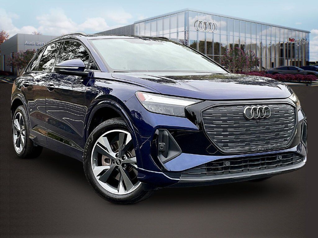 2024 AUDI Q4