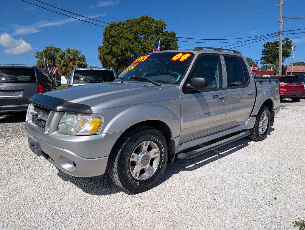 2004 FORD Explorer