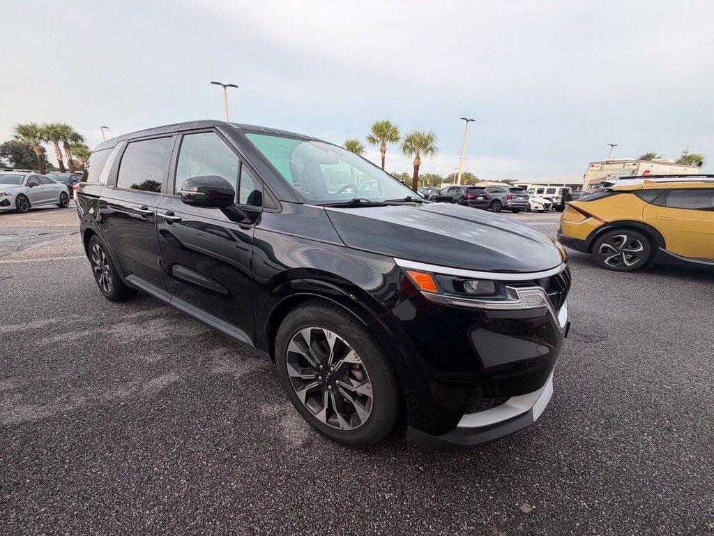 2022 KIA Carnival