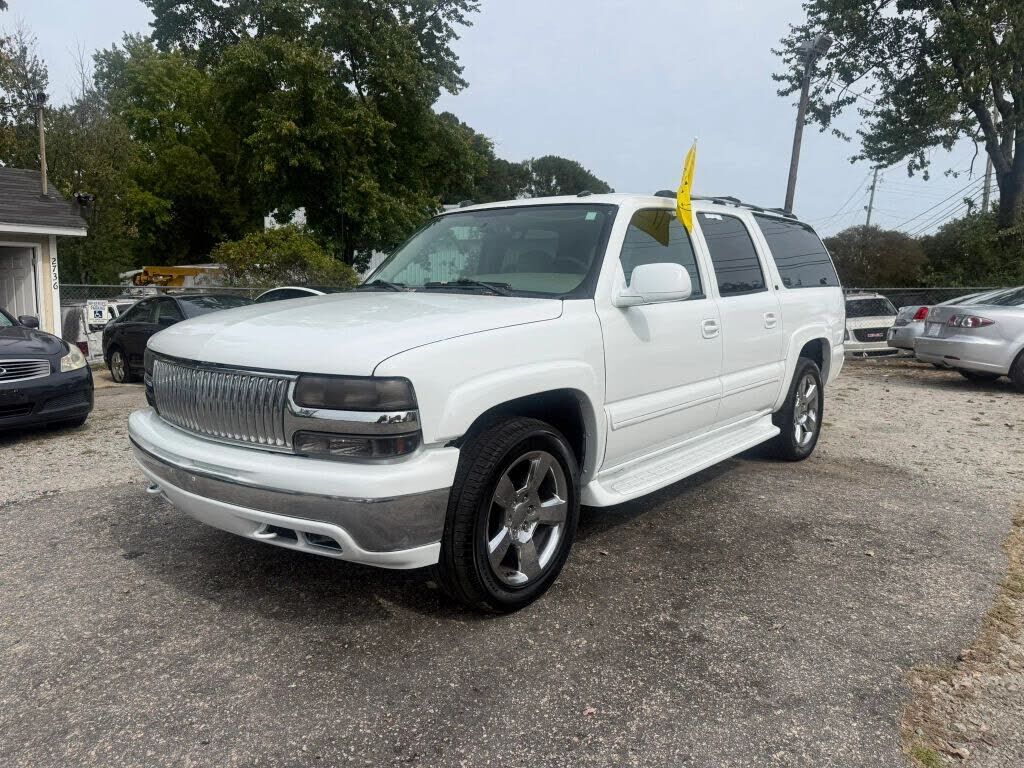 2004 CHEVROLET Suburban