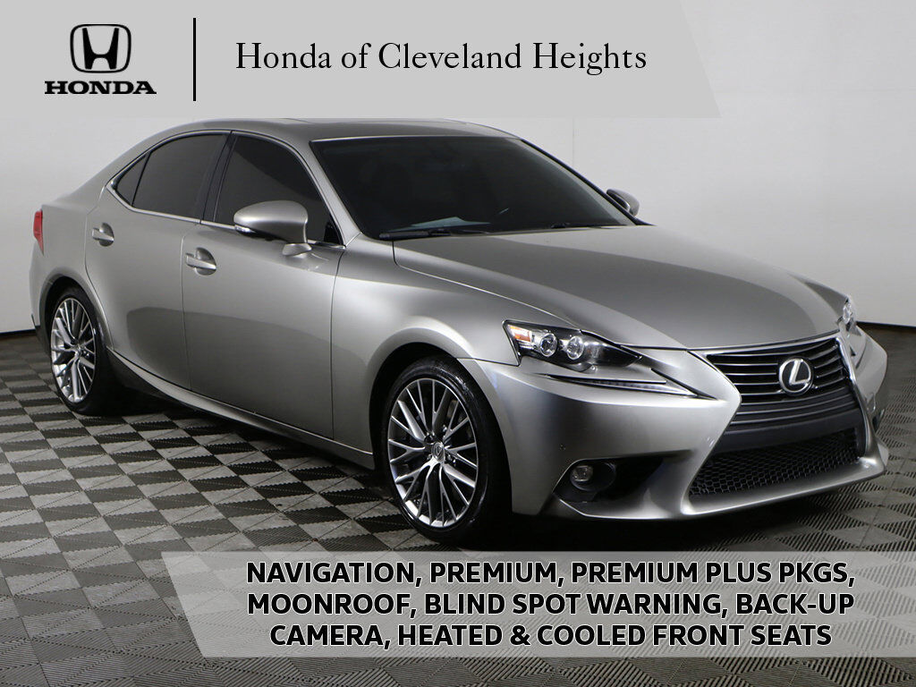 2016 LEXUS IS