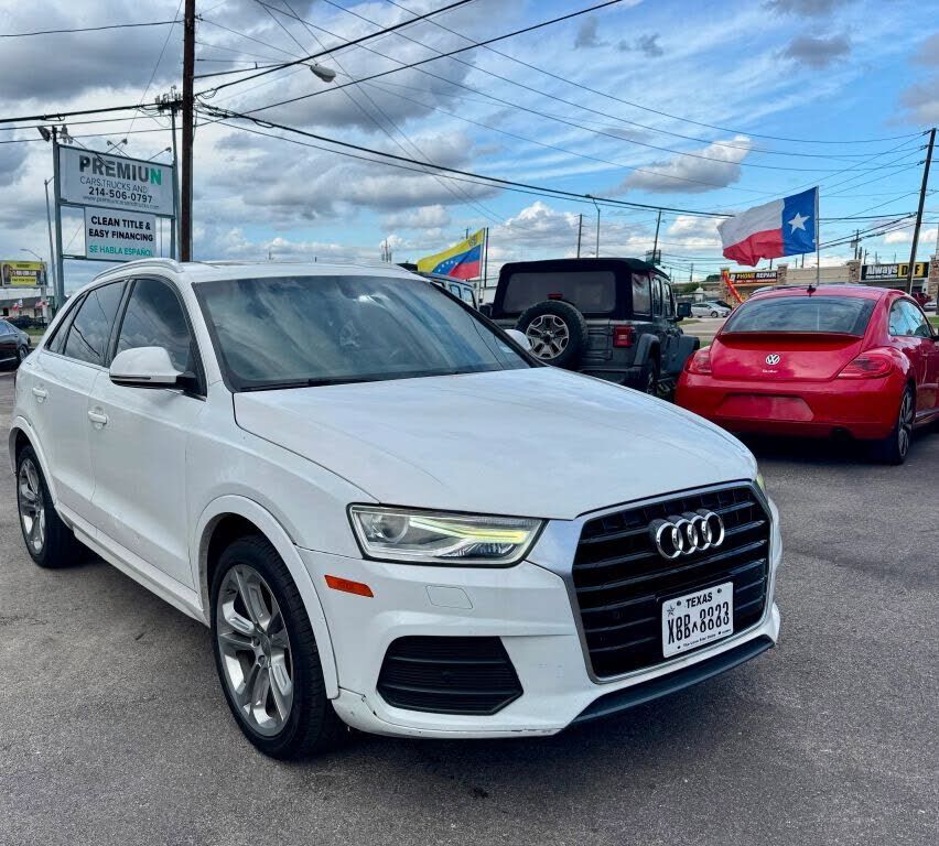 2016 AUDI Q3