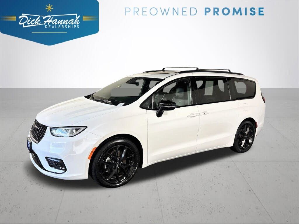 2025 CHRYSLER Pacifica